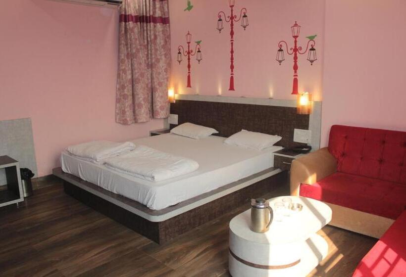 Люкс Повышенной Комфортности, Kwality Inn