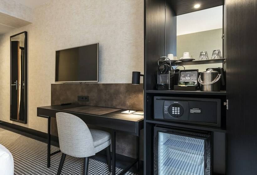 Standard Room with Views, Monet Garden Hotel Amsterdam