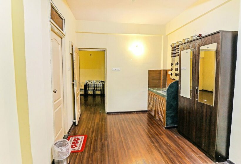 Номер Deluxe, Fabhotel East Field Homes   Nr Airport Road