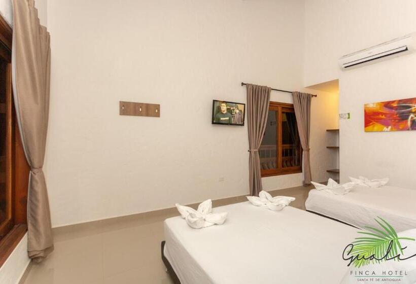 Номер Стандарт Трехместный, Finca Hotel Guali Santafe