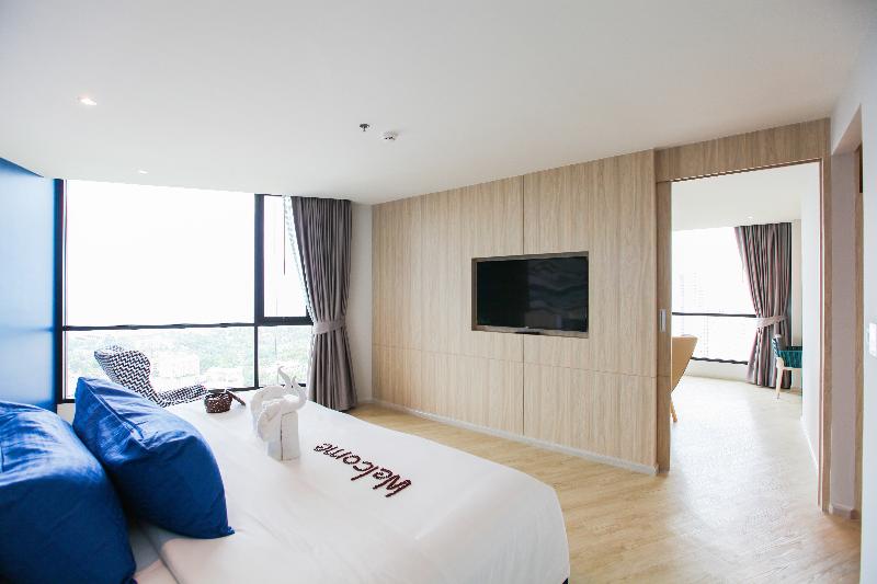 Люкс Вид на Море, Brighton Grand Hotel Pattaya   Sha Extra Plus