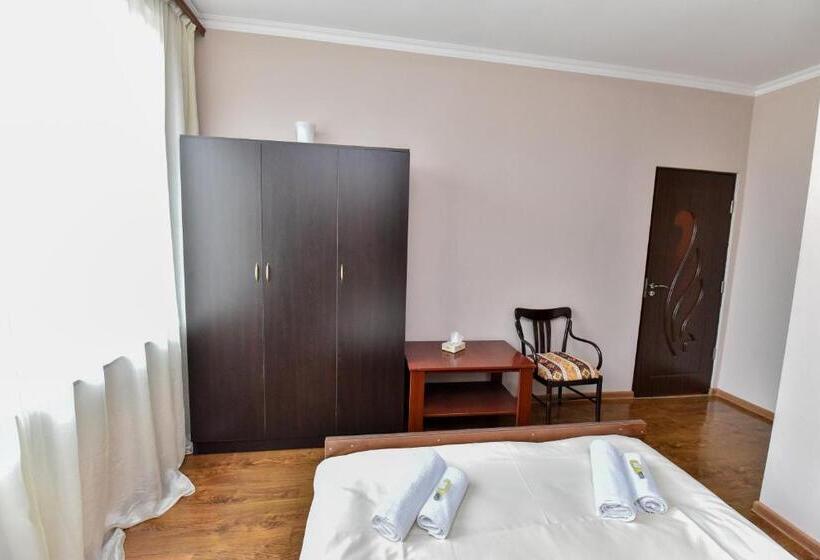 Quarto Economy, Mini House