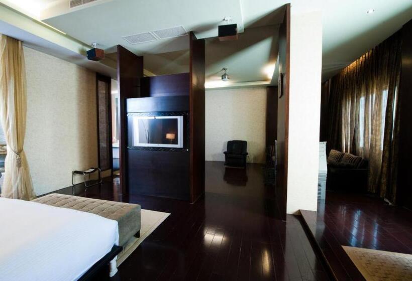 اتاق لوکس, Her Home Spa Motel Chiayi