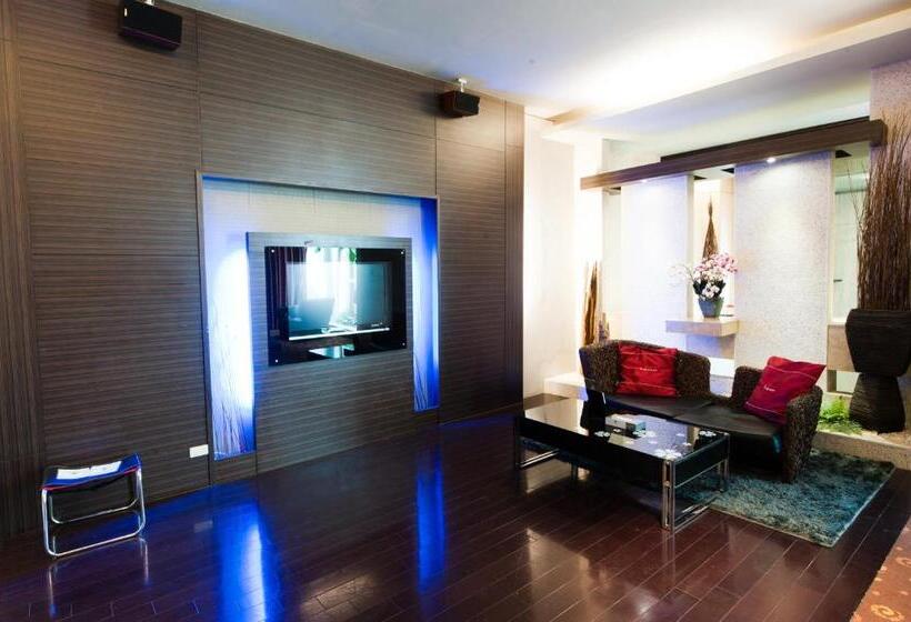اتاق سوپریور, Her Home Spa Motel Chiayi