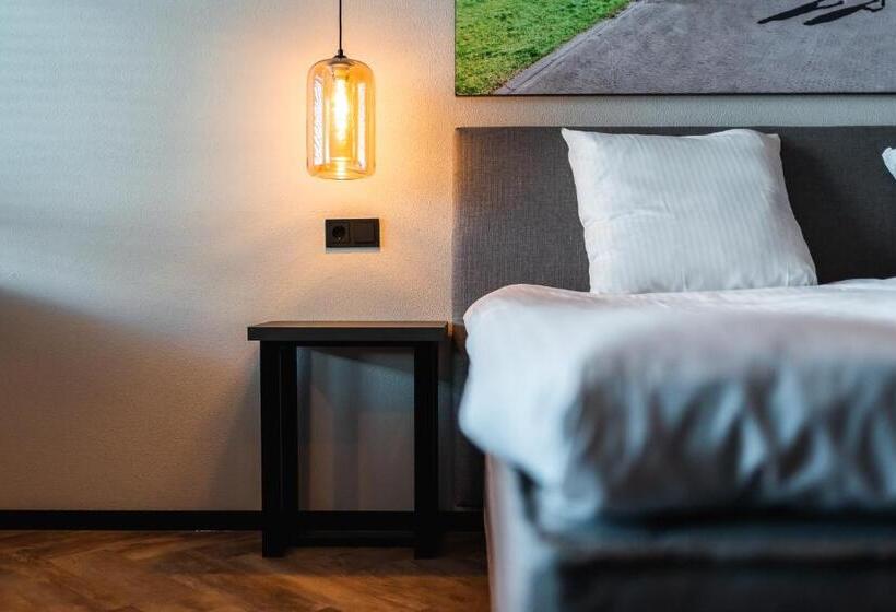 Номер Deluxe, Onderwijshotel De Rooi Pannen Eindhoven
