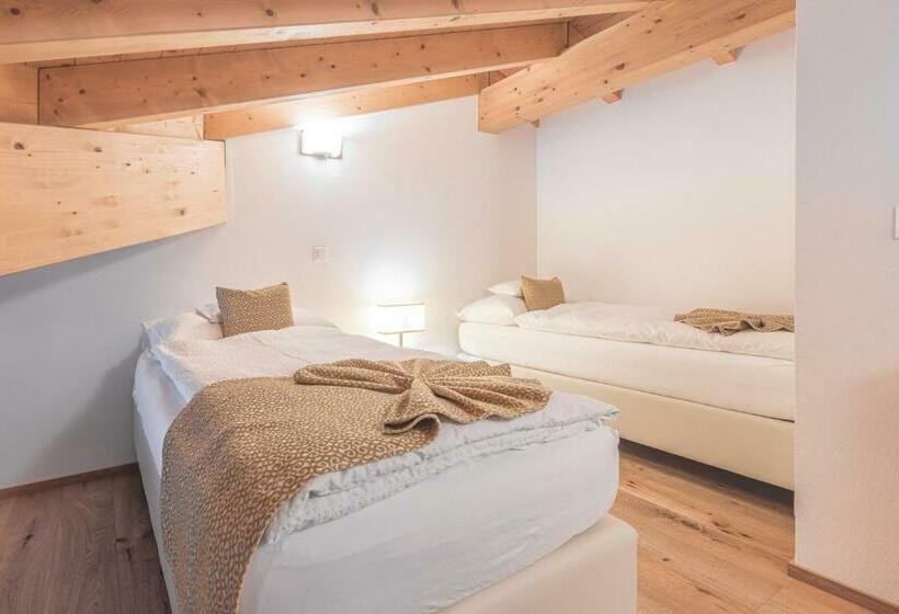 سوییت جونیور لوکس, Sarain Active Mountain Resort