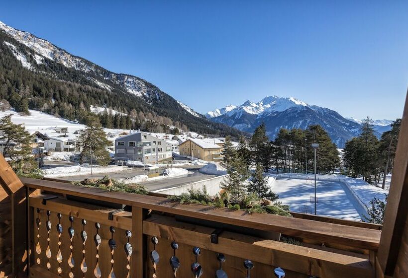 اتاق استاندارد با بالکن, Sarain Active Mountain Resort