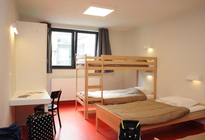 تختخواب در اتاق مشترک, Hostel Bruegel