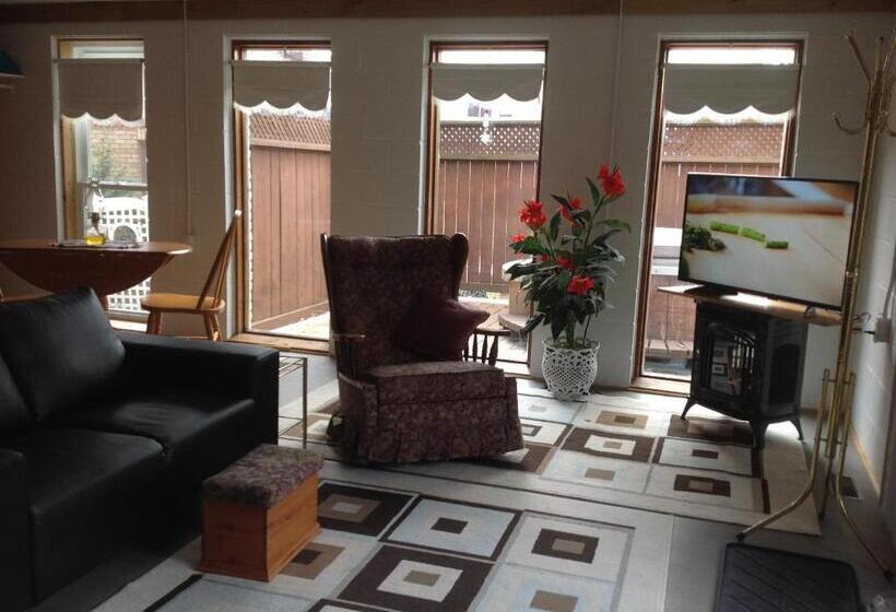 高级大房间, 10th Avenue Guest House & Suites