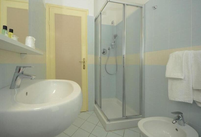 Quarto Individual Clássico, Lido Mazzini