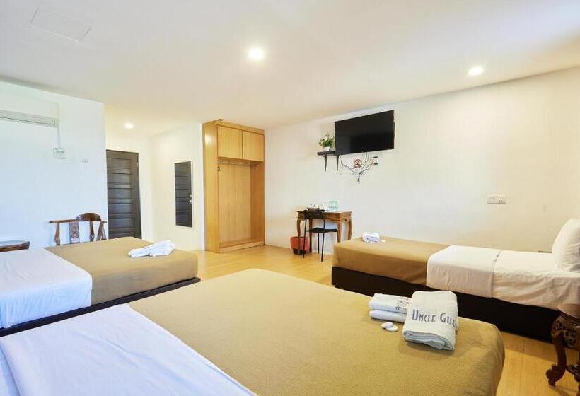 اتاق سوپریور خانوادگی, Uncle Guesthouse Kuala Terengganu