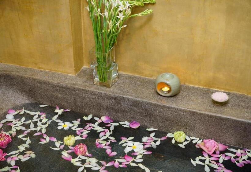 スーペリアールーム, Khmer House Resort