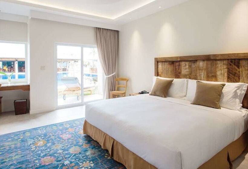 اتاق استاندارد با چشم‌انداز دریا, Cove Resort Palau