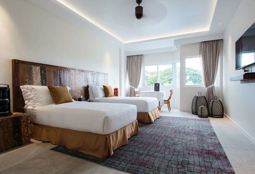 اتاق استاندارد با چشم‌انداز دریا, Cove Resort Palau