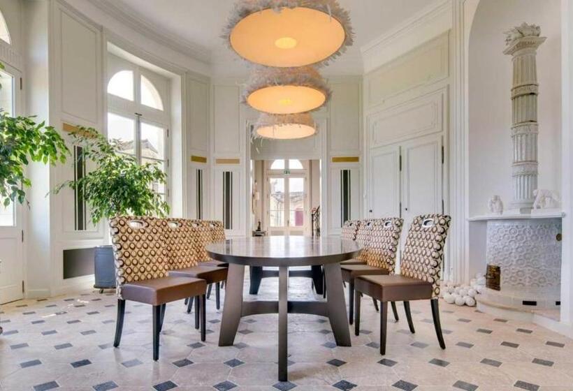 Люкс с Видом, Château De Candes   Art & Spa