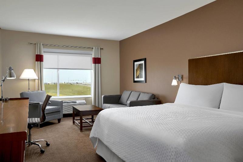 Стандартный Номер Кровать Кинг, Four Points By Sheraton Grande Prairie