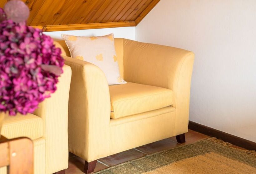 Quarto Superior, Casa Das Proteas