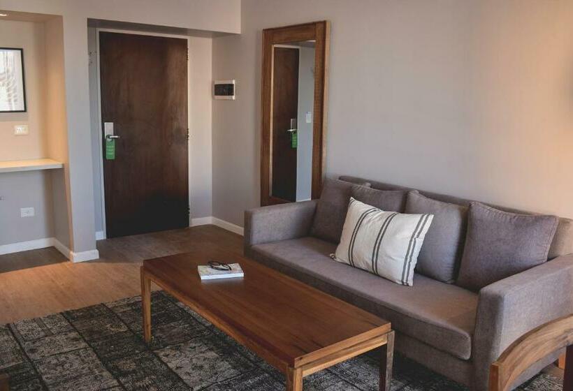 이그제큐티브 스위트, Cyan Soho Neuquen