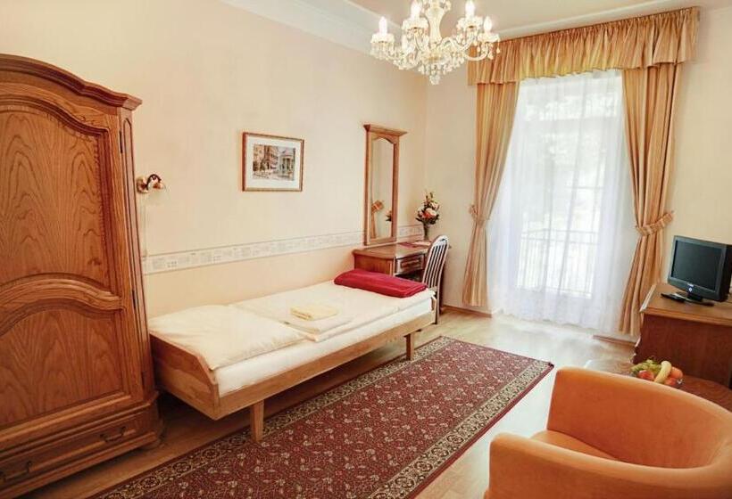 Habitación Estàndard Individual, Ld Morava