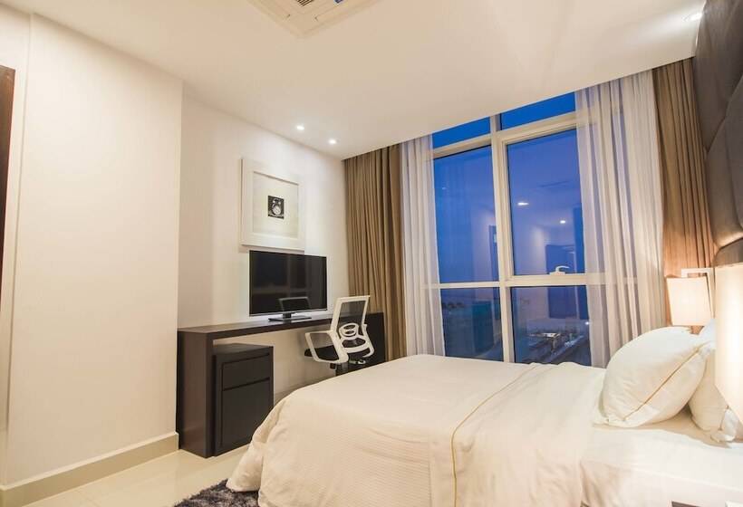 Апартаменты Premium 3 Спальни, Platinum One Suites