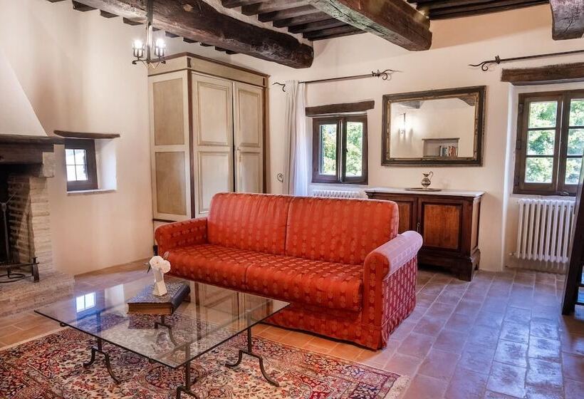 스위트, Abbazia San Faustino Residenza D'epoca