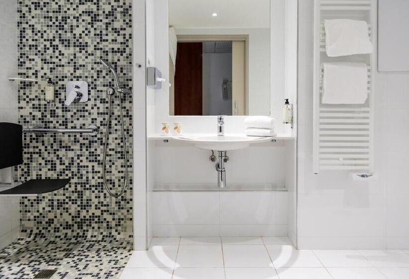 Familienzimmer, Best Western Plus Ajaccio Amiraute