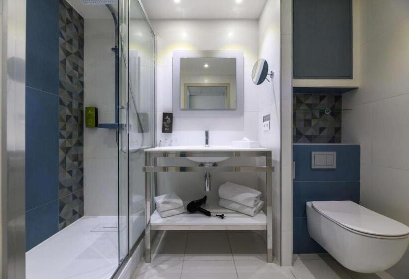 Семейный Номер, Best Western Plus Ajaccio Amiraute