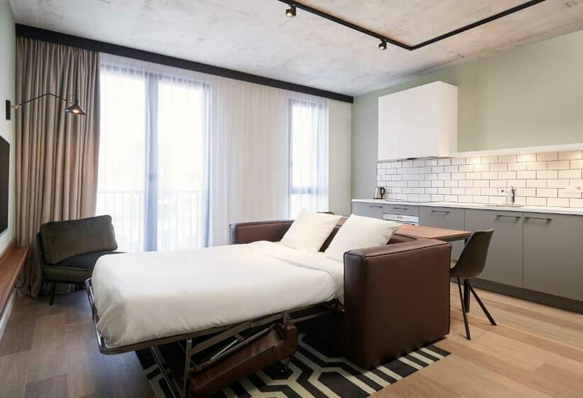1 Bedroom Apartment, Corendon Village Amsterdam