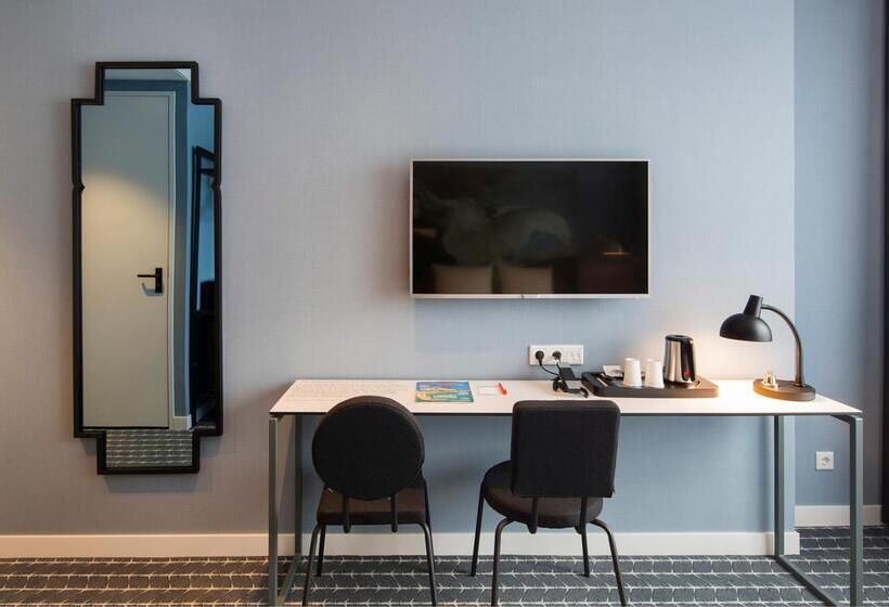 Standard Room, Corendon Village Amsterdam