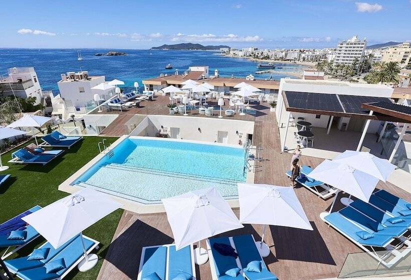 ドゥプレックスルーム, Eurostars Ibiza