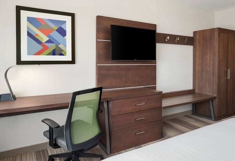 스위트, Holiday Inn Express & Suites   Moses Lake, An Ihg
