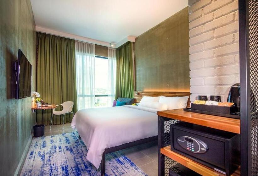 Номер Superior, Ibis Styles Kota Kinabalu Inanam