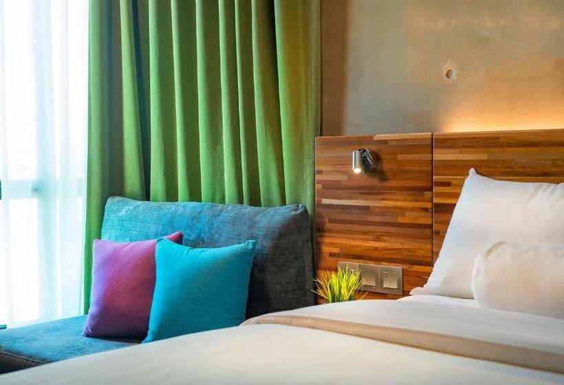 Люкс Superior, Ibis Styles Kota Kinabalu Inanam