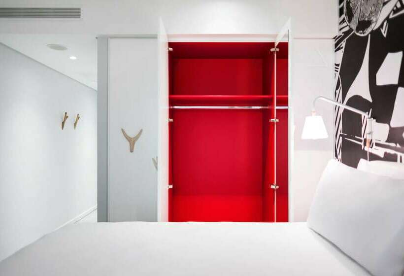 Номер Стандарт, Radisson Red Hotel V&a Waterfront Cape Town