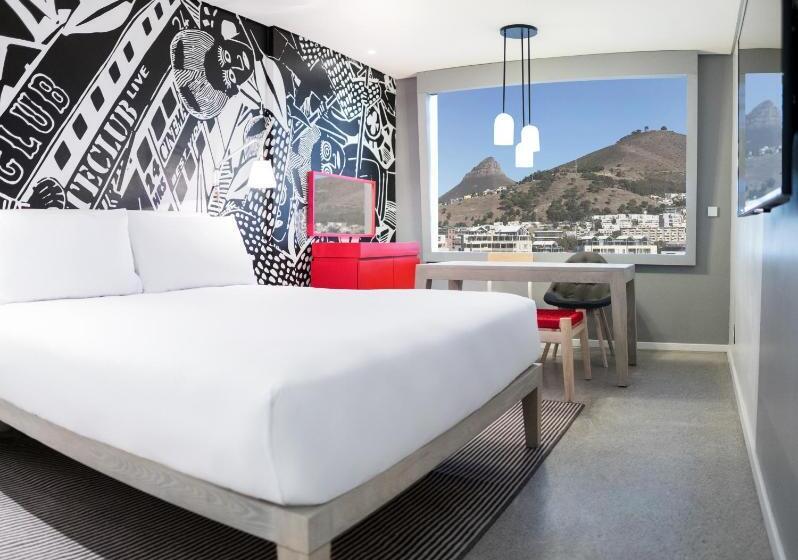 Номер Стандарт Вид на Горы, Radisson Red Hotel V&a Waterfront Cape Town