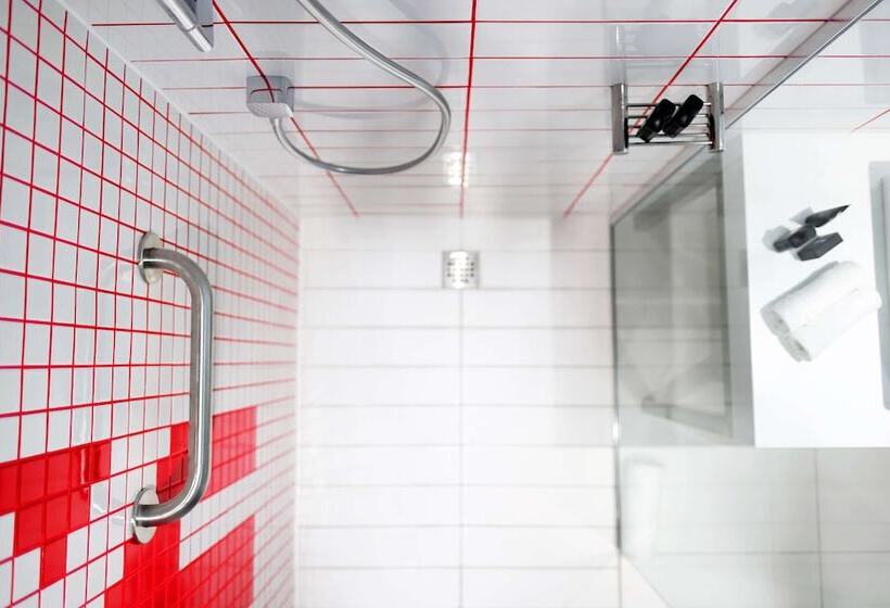 Номер Стандарт, Radisson Red Hotel V&a Waterfront Cape Town