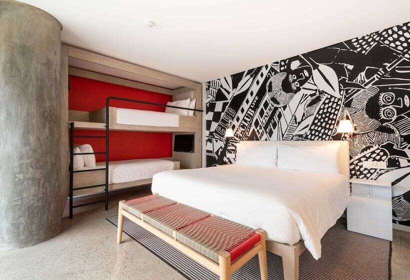 Семейный Номер Superior, Radisson Red Hotel V&a Waterfront Cape Town