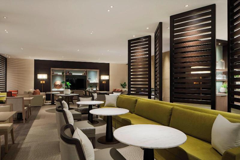 Номер Клуб, The Westin Perth