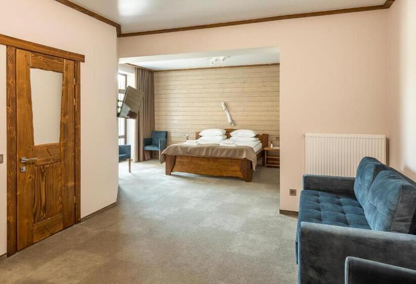اتاق لوکس, Osonnya Karpaty Resort Medical & Spa