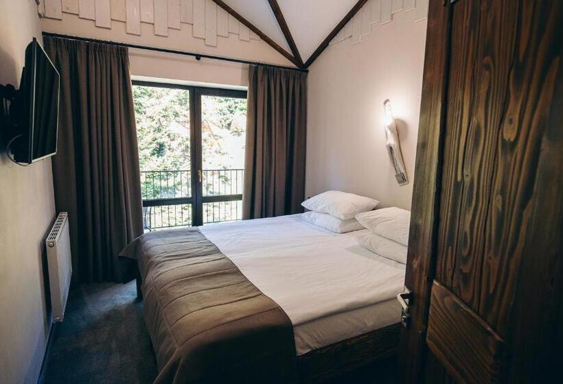 سوییت, Osonnya Karpaty Resort Medical & Spa