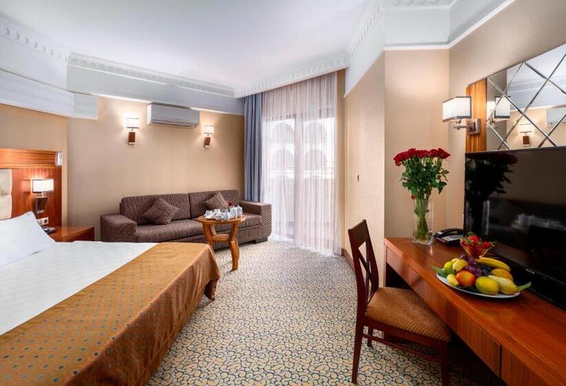 اتاق خانوادگی, Bera Hotel Alanya
