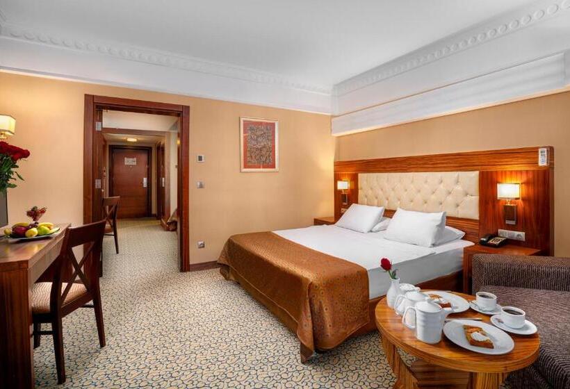 اتاق خانوادگی, Bera Hotel Alanya