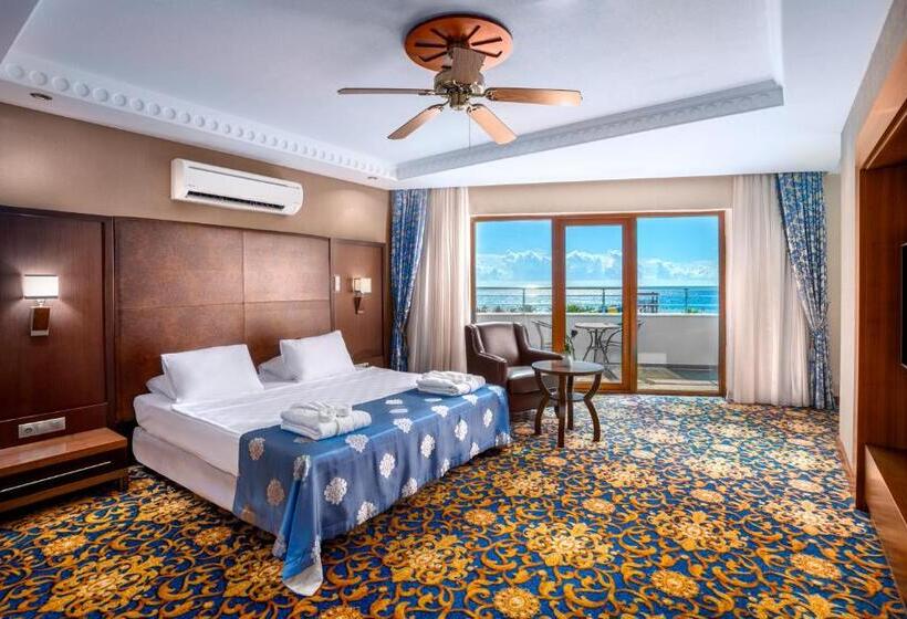 سوییت با چشم‌انداز دریا, Bera Hotel Alanya