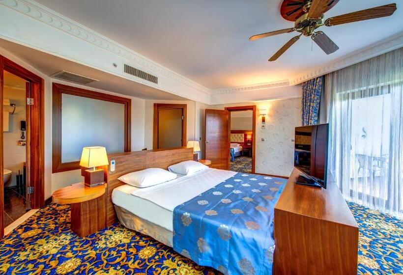 سوییت جونیور با چشم‌انداز دریا, Bera Hotel Alanya