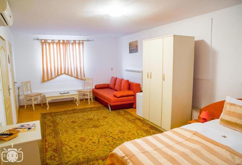 سوییت جونیور سوپریور, Villa Tamara