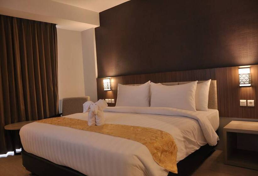 Номер Deluxe, Ascent Premiere Pasuruan