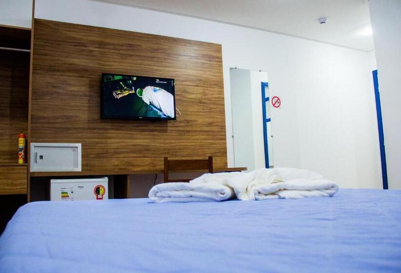 Номер Стандарт Трехместный, Diamantina   By Up Hotel   Em Guarapari