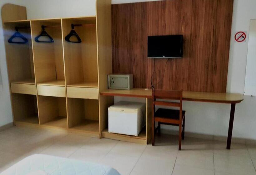 Четырехместный Номер Стандарт, Diamantina   By Up Hotel   Em Guarapari