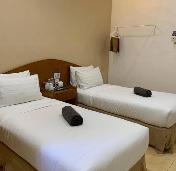 Номер Стандарт, Anggerik Impian Hotel  Best For Travellers At Kuala Berang