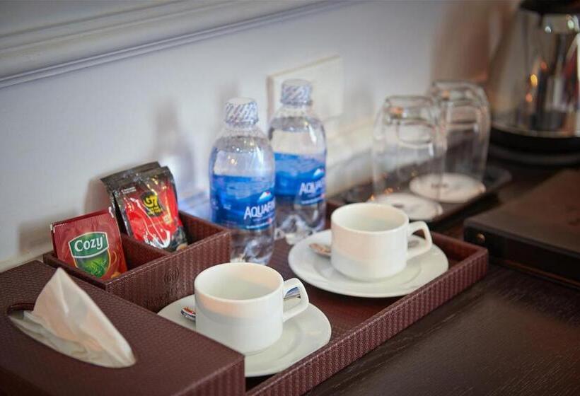 سوئیت با تخت بزرگ, Manoir Des Arts